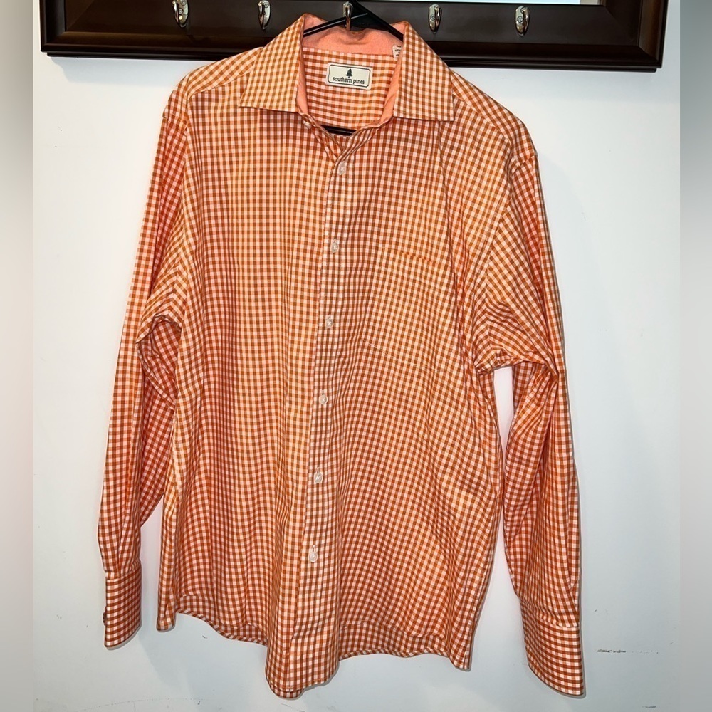 Southern Pines Orange/Knoxville
Gingham Shirt Size Large
